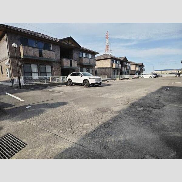 駐車場 (駐車場)