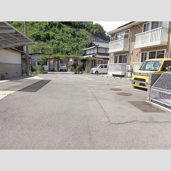 駐車場 (駐車場)