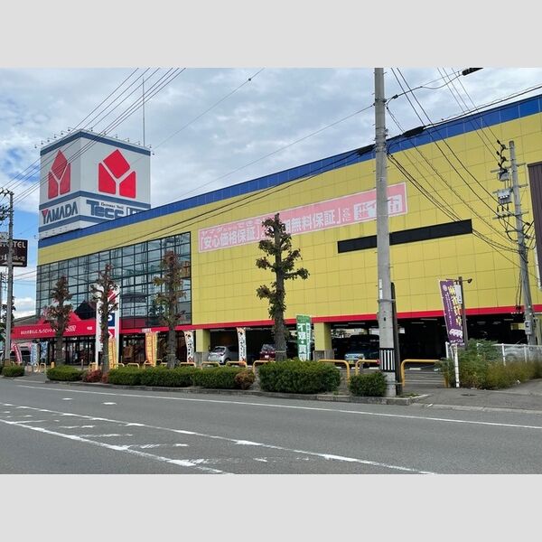 現地周辺 (ヤマダ電機今治店　約922m)