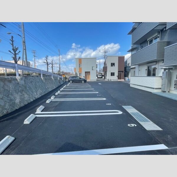 駐車場 (駐車場)