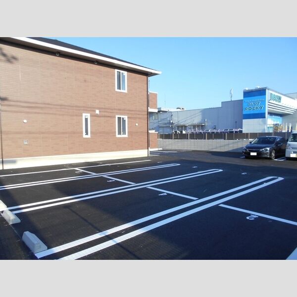 駐車場 (駐車場)