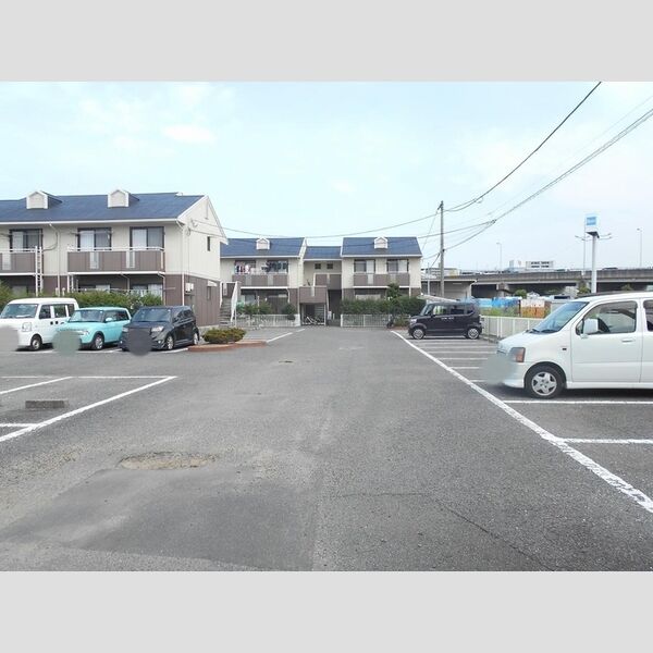 駐車場 (駐車場)