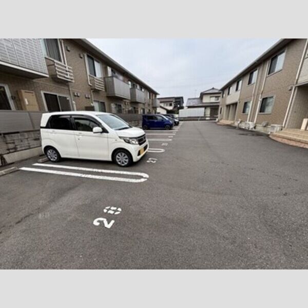 駐車場 (駐車場)