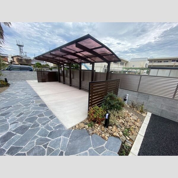 現地周辺 (駐輪場)