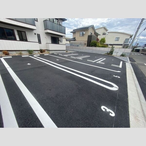 駐車場 (駐車場)