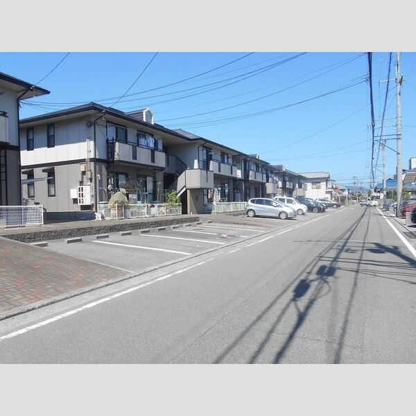 駐車場 (駐車場)