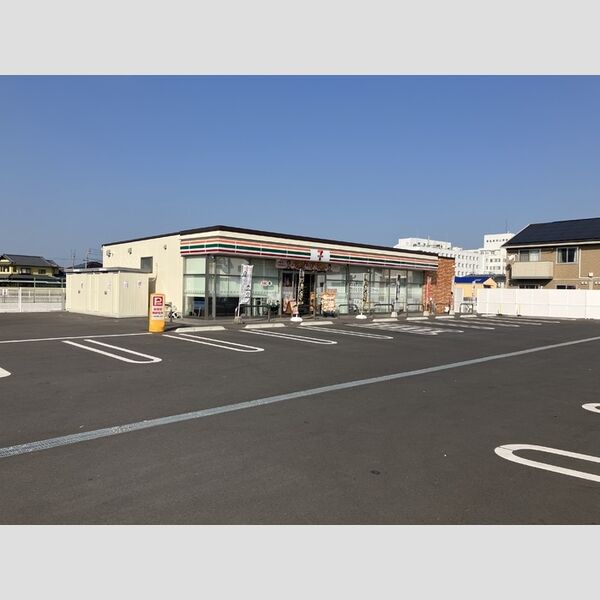 現地周辺 (セブンイレブン松山山西町店)