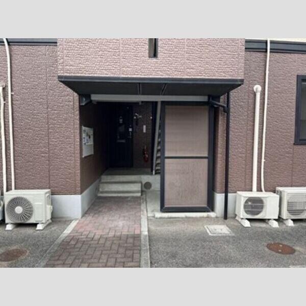エントランス (エントランス)