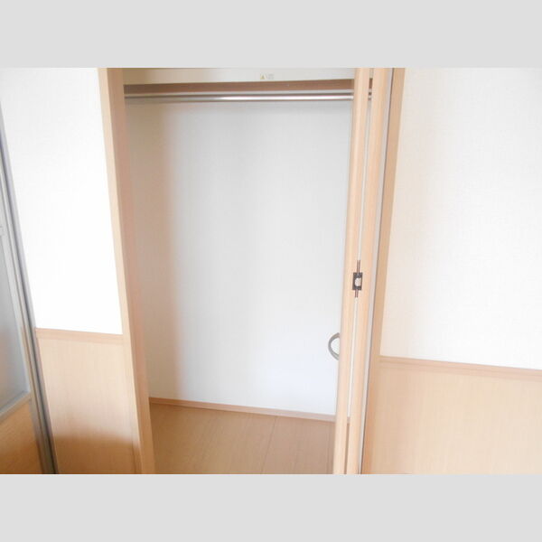 収納 (103 クローゼット)