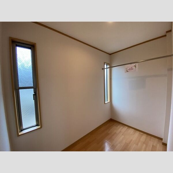 その他 (サービスルーム2.4帖)