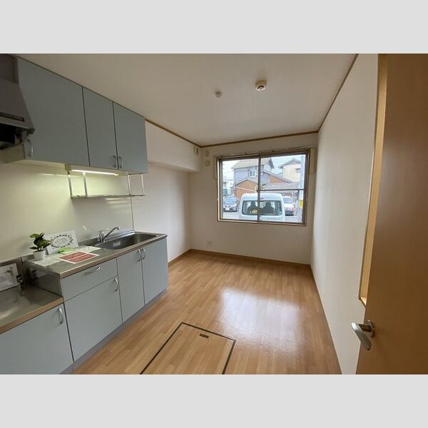 居室・リビング (DK5.6帖)