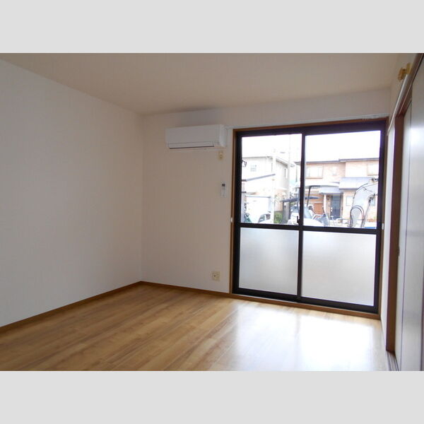 居室・リビング (A101 南東洋室)