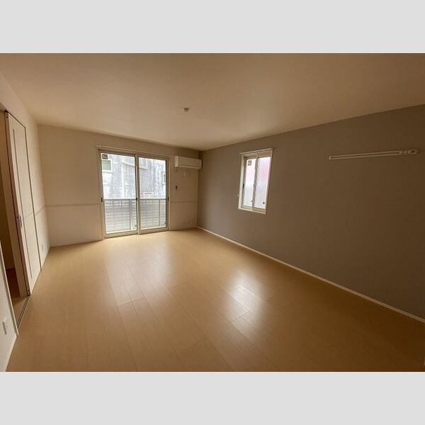 居室・リビング (LDK16帖)