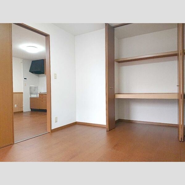その他 (洋室6帖)