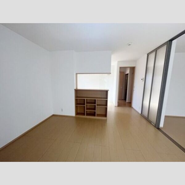 その他 (LDK11.5帖)