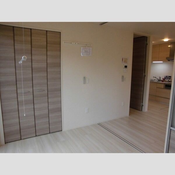 その他 (洋室4.4帖　②)