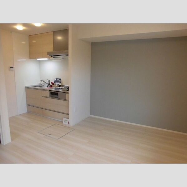 居室・リビング (LDK9.8帖　①)