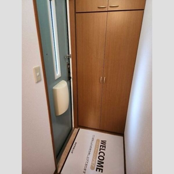 玄関 (玄関)