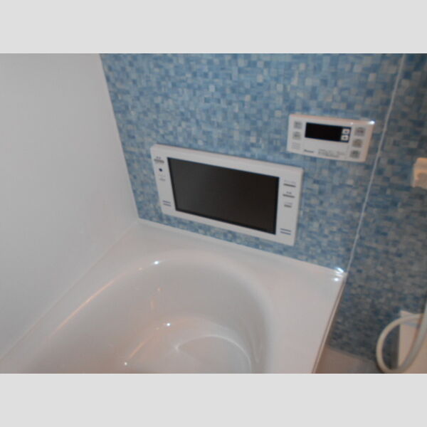 その他設備 (浴室TV)