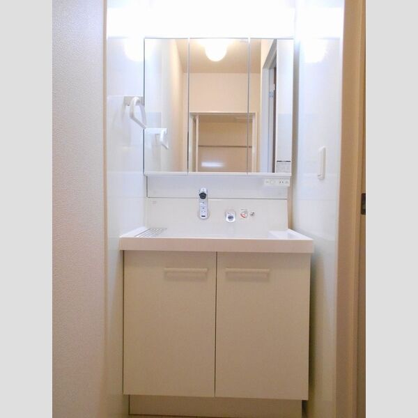 洗面所 (洗面台)