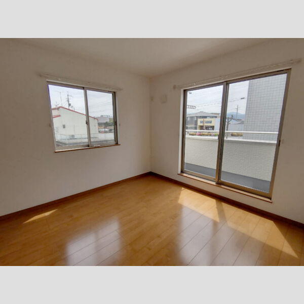 その他 (2F　南洋室7.5帖)