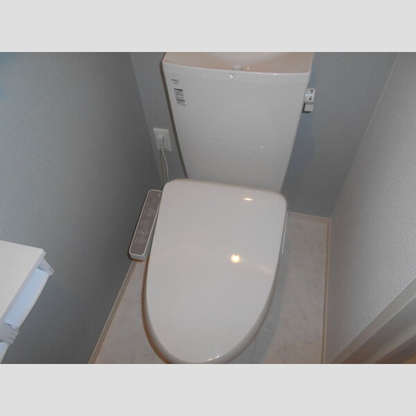 トイレ (温水洗浄暖房便座)