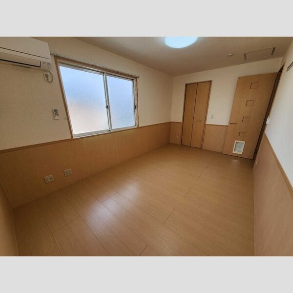その他 (洋室7.5帖)