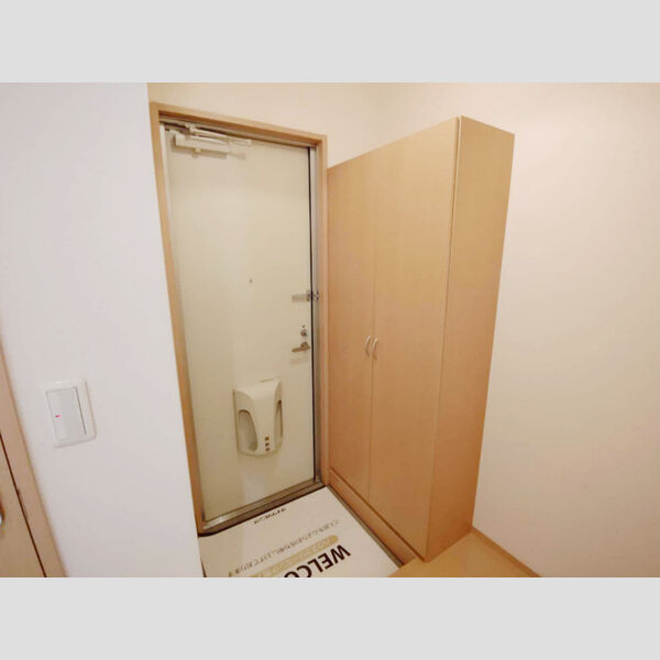 玄関 (玄関)