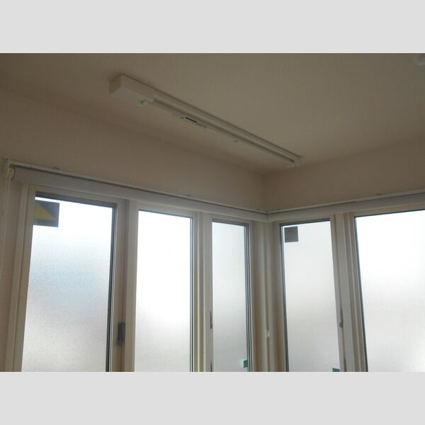 その他 (室内物干し)