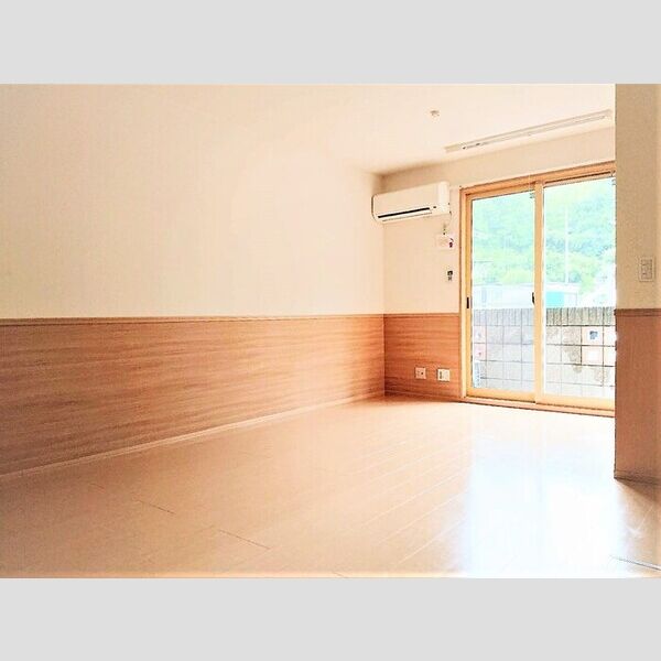 その他 (LDK11.5帖)