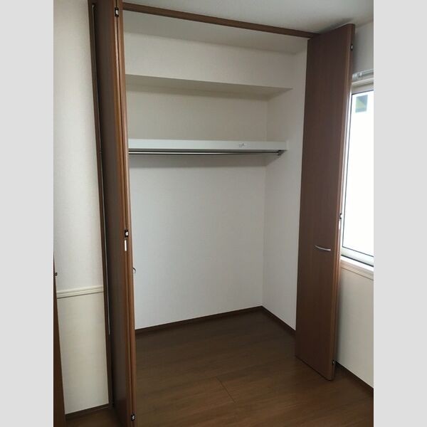 収納 (クローゼット)