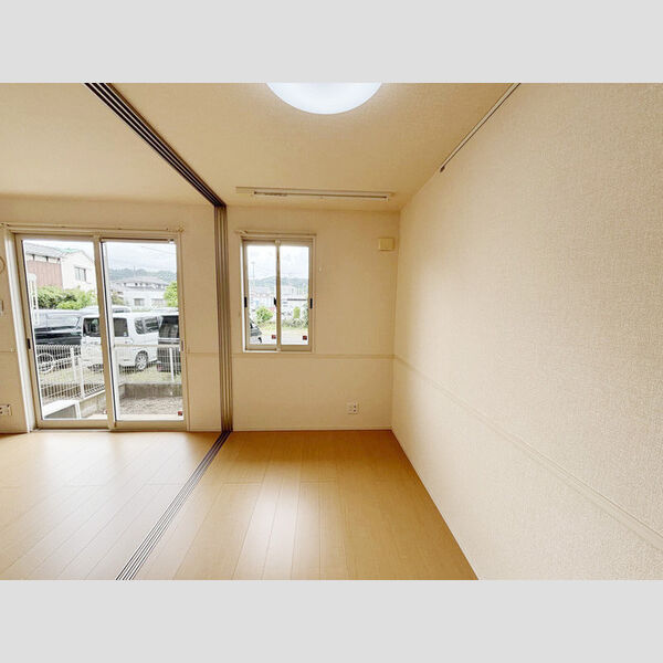 その他 (洋室4帖)