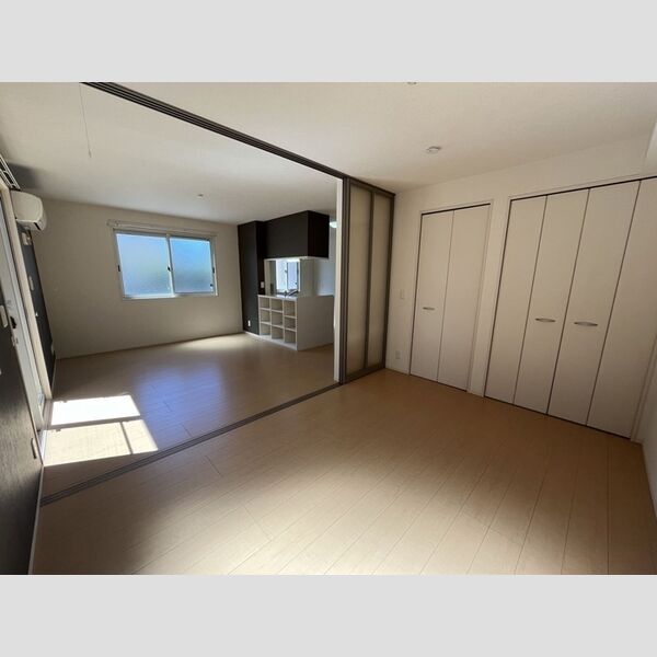 居室・リビング (南洋室6帖～LDK11.7帖)