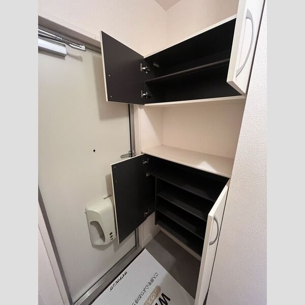 収納 (シューズボックス)