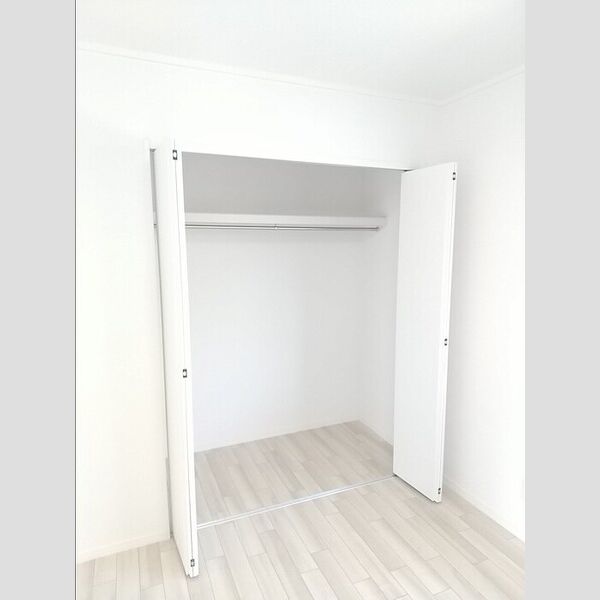 収納 (クローゼット)
