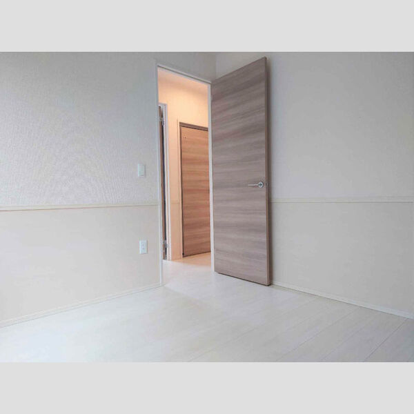 その他 (洋室4.5帖)