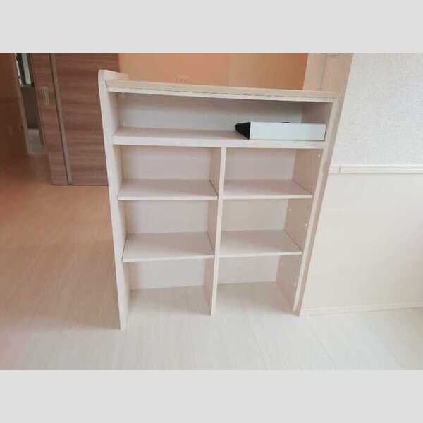 収納 (カウンター下棚)