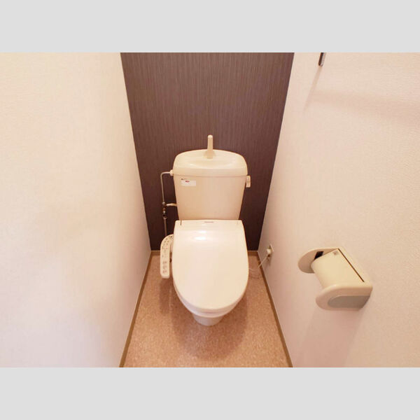 トイレ (温水洗浄暖房便座)