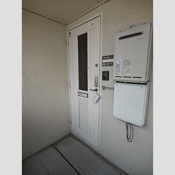 玄関 (玄関)