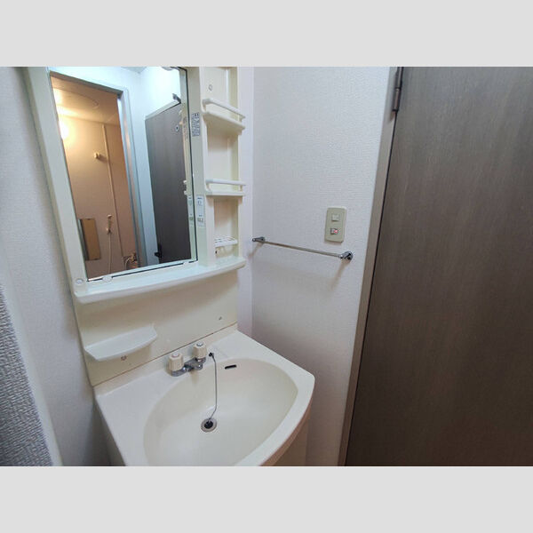 洗面所 (洗面台)