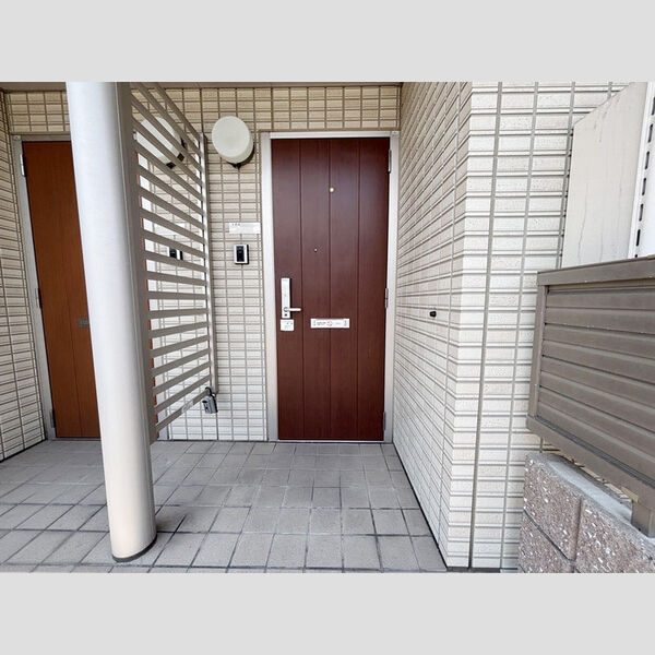 玄関 (玄関(外))
