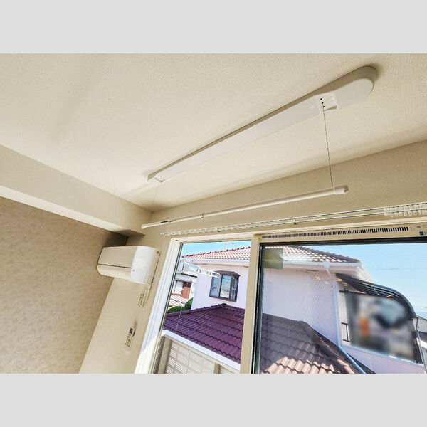 その他 (室内物干し)