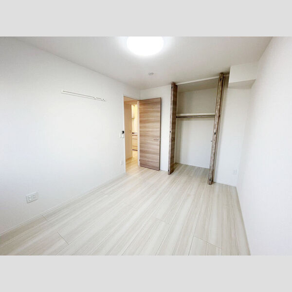 その他 (洋室6.1帖)