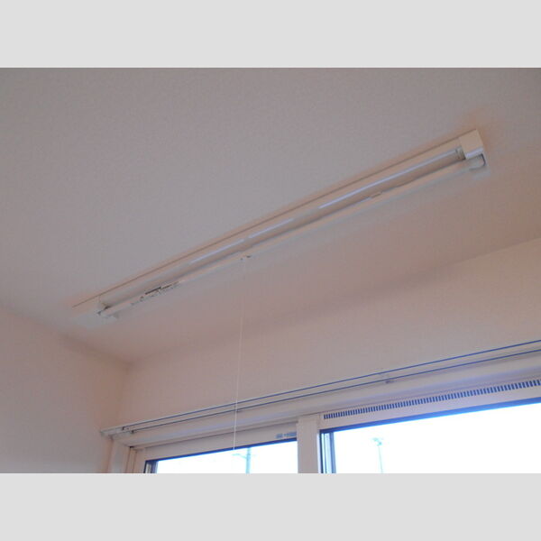 その他 (室内物干)