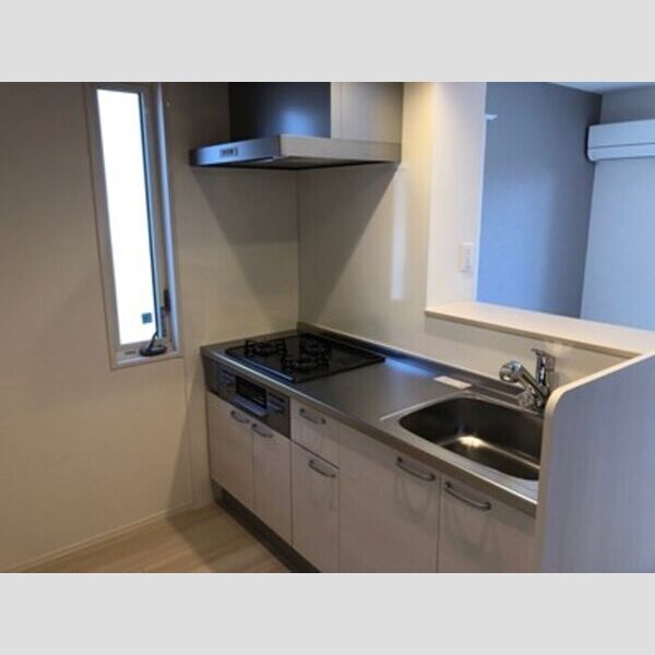 キッチン (3口ガスコンロビルトイン対面キッチン)