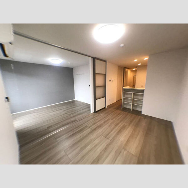 居室・リビング (LDK10.9帖～洋室6帖)