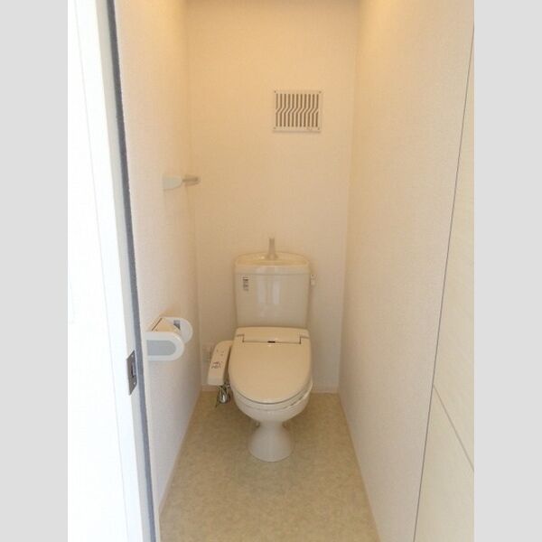 トイレ (トイレ(温水洗浄暖房便座付))