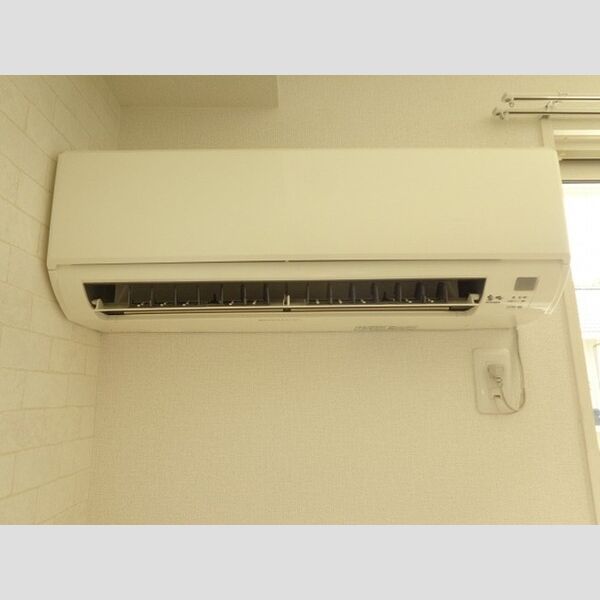 その他設備 (LDKエアコン)