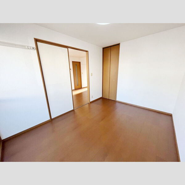 その他 (北東洋室6帖)