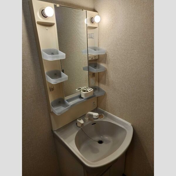 洗面所 (洗面台)